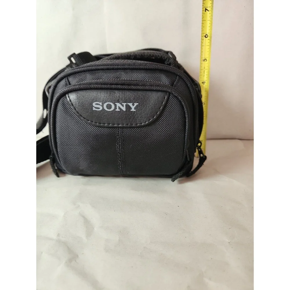 Sony Black Camera Media Soft Carrying Case Padded Adjustable Carry Strap EUC